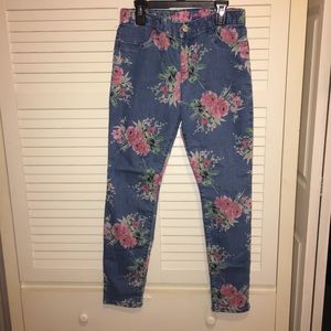 Children Place Girls Rose 🌹 Jeans. Sz 12 Gorgeous